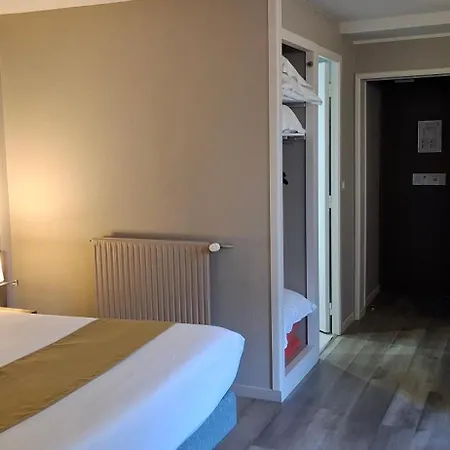 Hotel Logis La Grassinais Saint-Malo