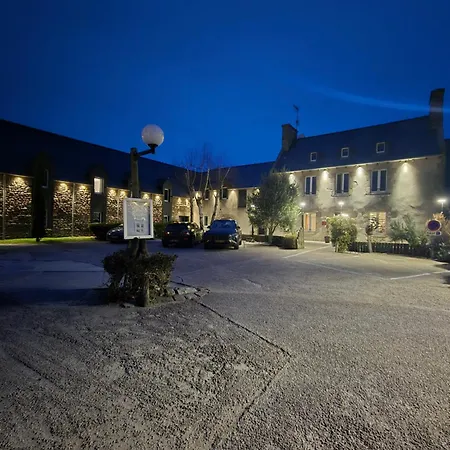 Logis La Grassinais 3*