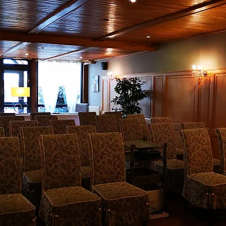 Otel Logis La Grassinais