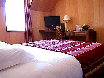 فندق Logis La Grassinais سان مالو