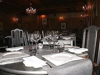 Otel Logis La Grassinais